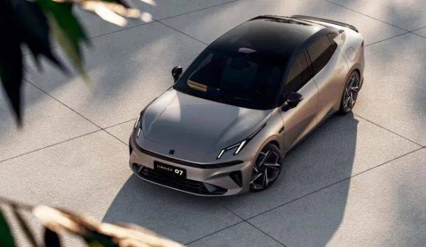 配资平台查查网 领克07/08 EM-P激光雷达版发布：智能与安全全面升级，引领中型新能源潮流